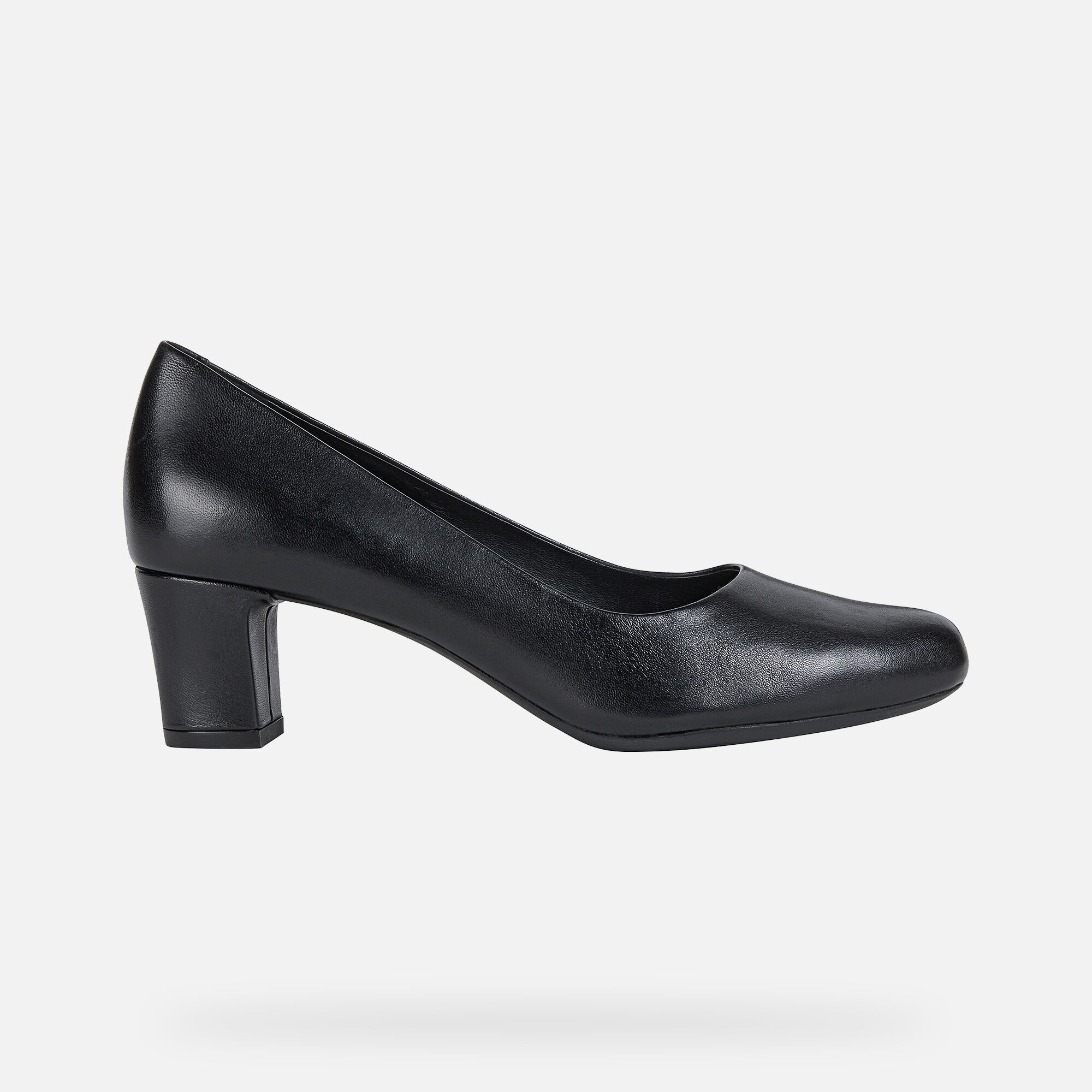 geox black pumps