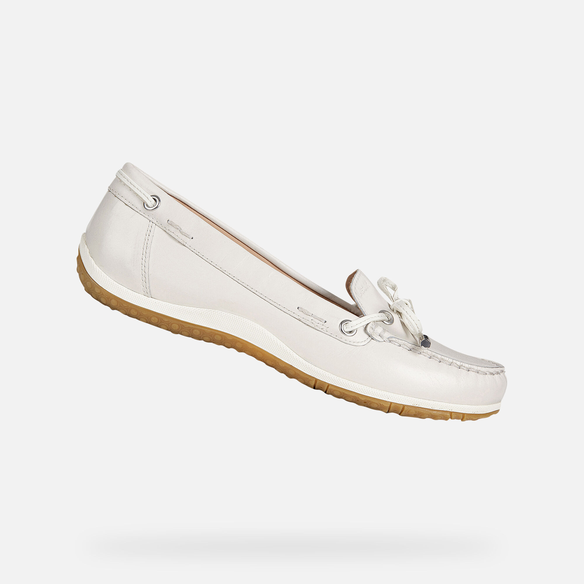 Geox VEGA Woman: Off White Loafers 