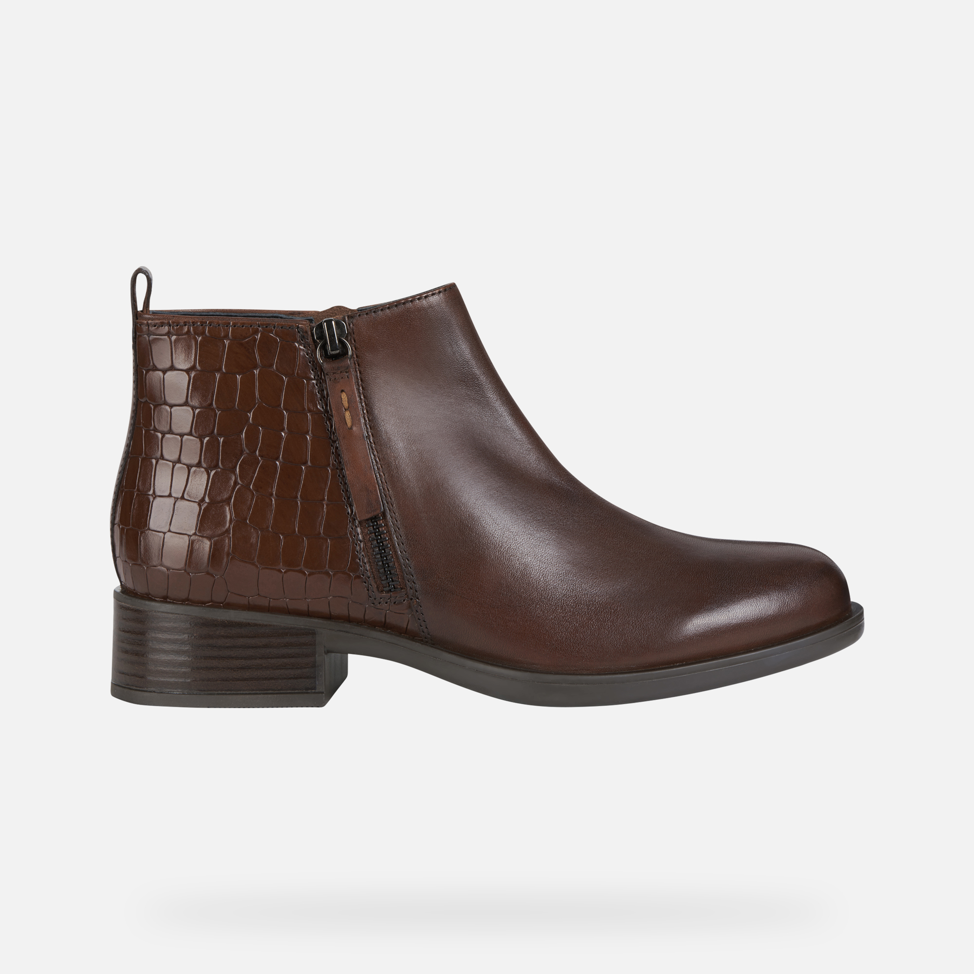 Geox RESIA Woman: Chestnut Ankle Boots | FW20 Geox®