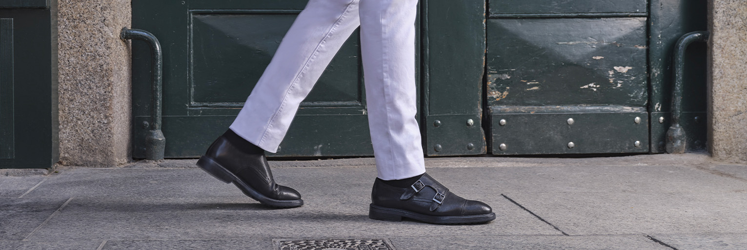 Men's Formal Shoes: Derby and Oxford 
